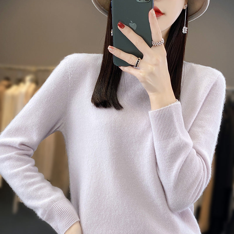 Damen Luxuriöser Feinstrick-Rundhalspullover mit softem Fluffy‑Finish und schmaler Bündchenform Drune