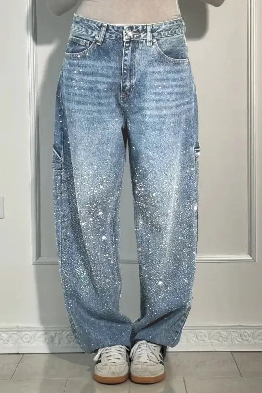 Damen High-Waist Jeans im weiten Cargo-Schnitt mit funkelndem Strassbesatz Drune