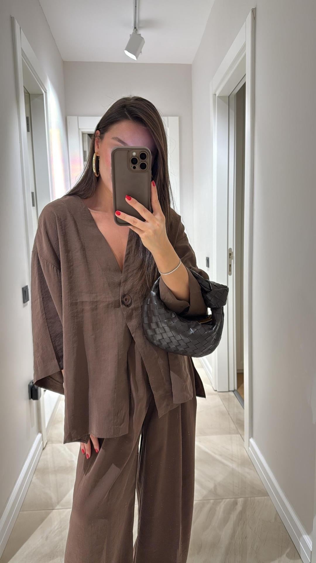 Damen lässiges Two-Piece Set mit oversized Schnitt und Knopfverschluss Drune