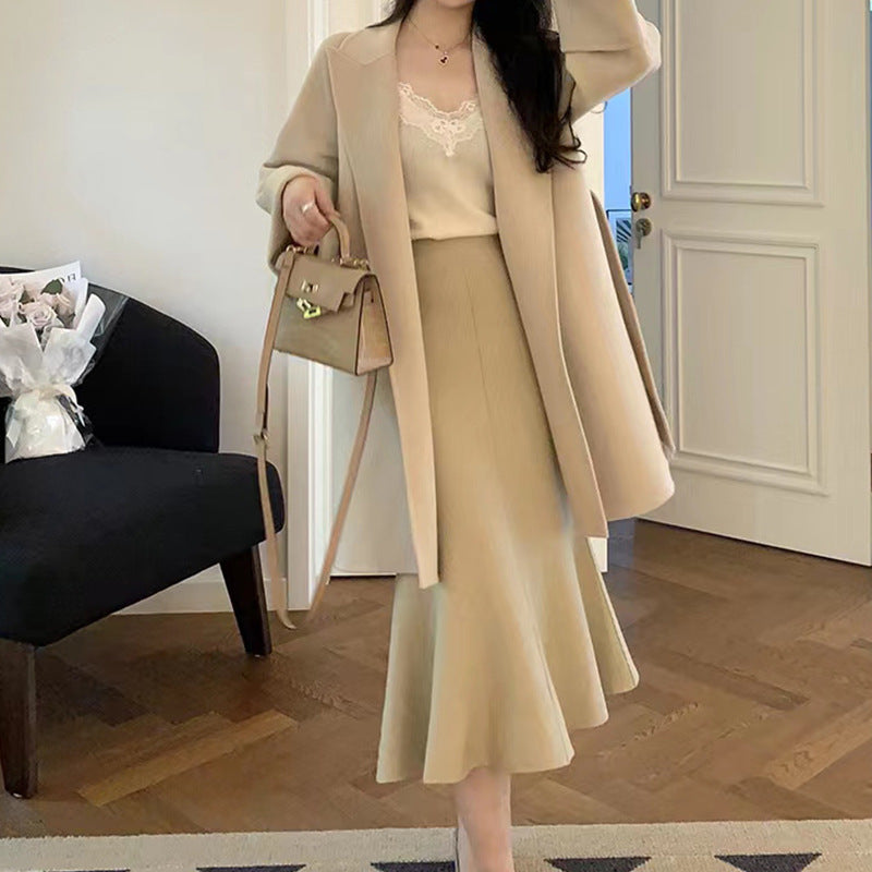 Damen Elegantes Strickjacken-Set mit Kontrastdetails und Knopfverschluss Drune