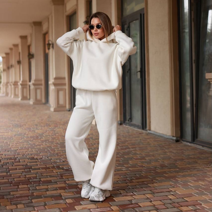 Damen Loungewear-Set mit oversized Kapuzenpullover und weiter High-Waist Jogginghose Drune