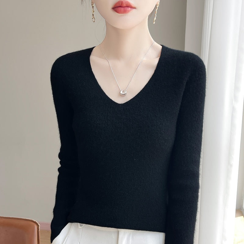 Damen Schmal geschnittener V‑Ausschnitt-Feinstrickpullover mit feiner Rippenstruktur und weicher Haptik Drune