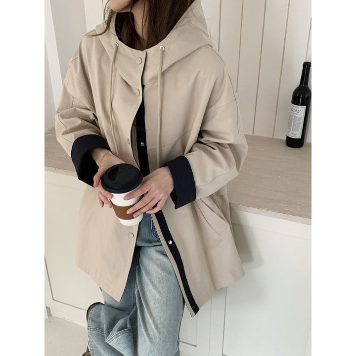 Damen Oversize Kapuzenjacke mit kontrastiertem Saum und Druckknopfleiste Drune