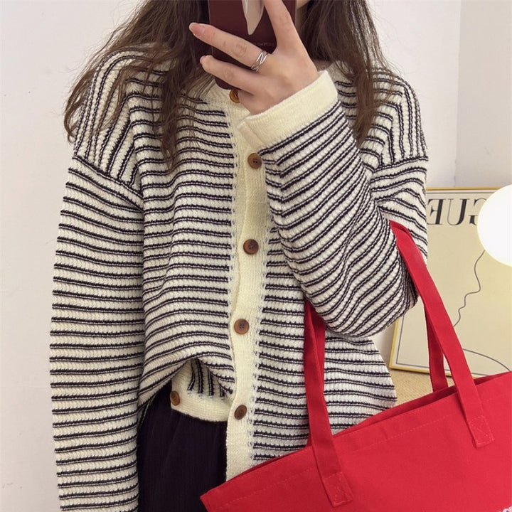 Damen lässige Strickjacke mit modernen Streifen Drune