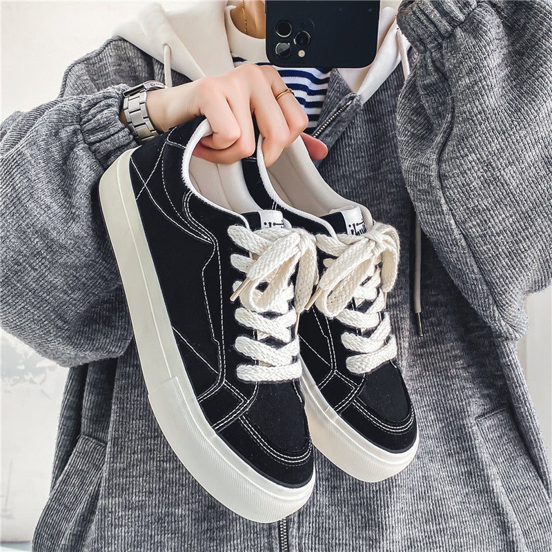 Unisex Low-Top Canvas-Sneaker mit verstärkten Nähten, gepolstertem Komfortkragen und vulkanisierter Gummisohle Drune