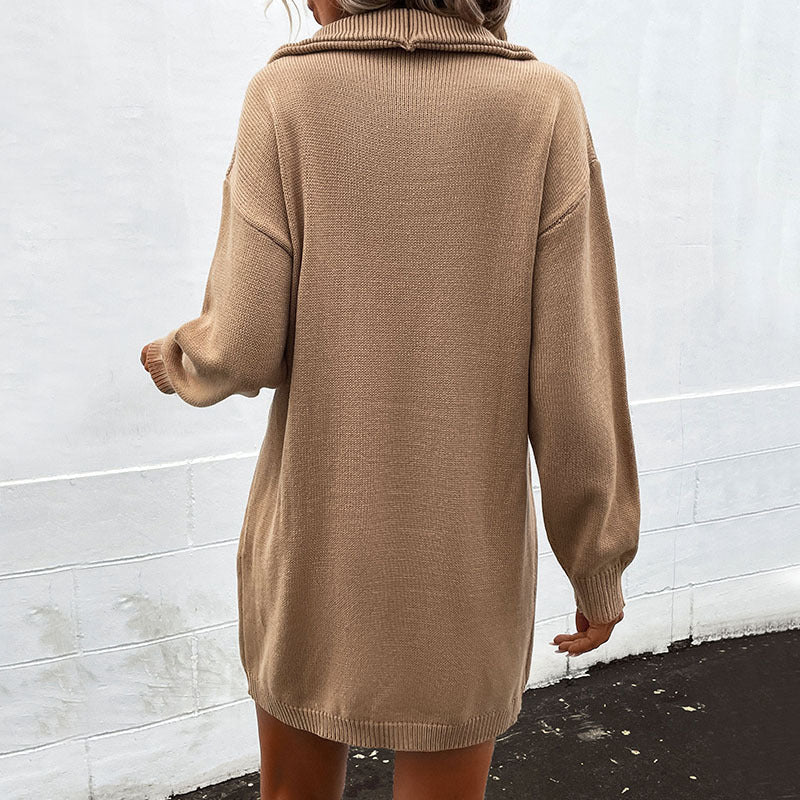 Damen Oversize-Feinstrickkleid mit Umlegekragen, Zierknopfleiste und Rippsaum Drune
