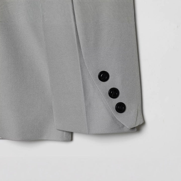 Damen Kurzblazer im minimalistischen Clean‑Look mit Stehkragen und verdeckter Knopfleiste Drune