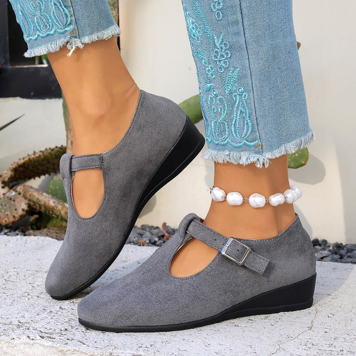 Damen Halbschuhe mit elegantem Riemendesign Drune