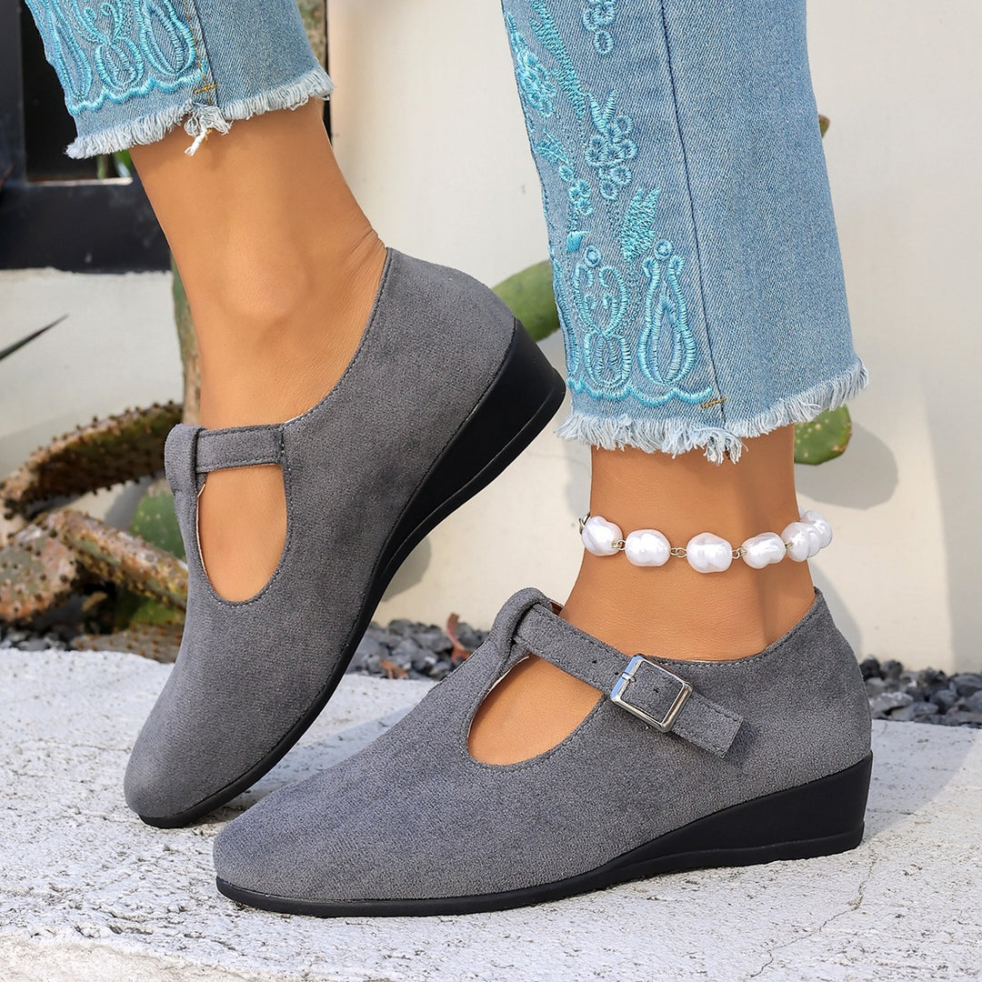 Damen Komfortable Mary-Jane-Ballerinas aus Velours mit verstellbarem Schnallenriemen und gepolstertem Fußbett Drune