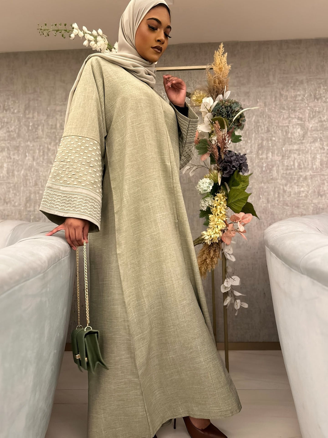Damen elegante Maxikleid mit modischen Trompetenärmeln und feinen Details Drune