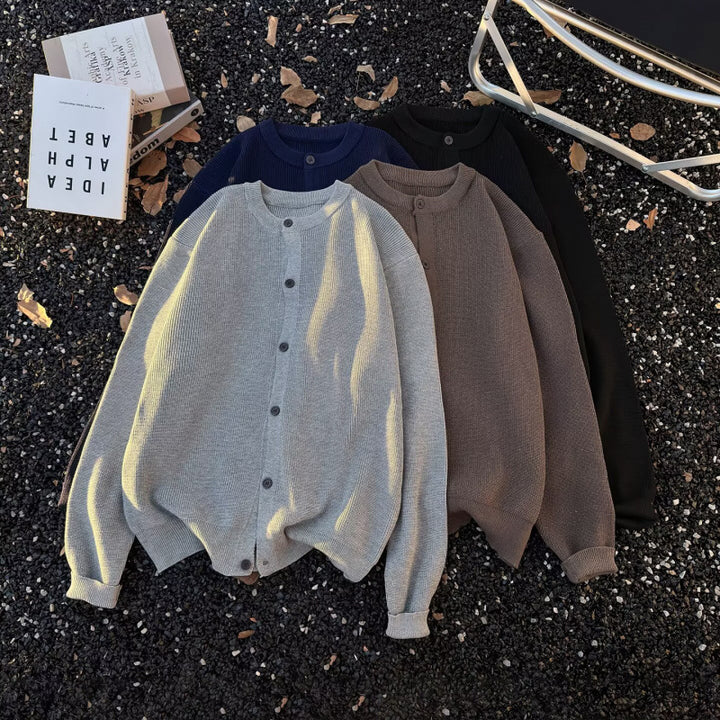 Unisex Grobgestrickte Oversize-Cardigan mit Rundhalsausschnitt und durchgehender Knopfleiste Drune