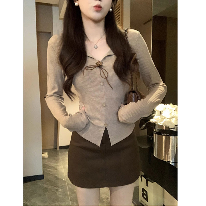 Damen modischer Strickpullover mit Knopfleiste Drune