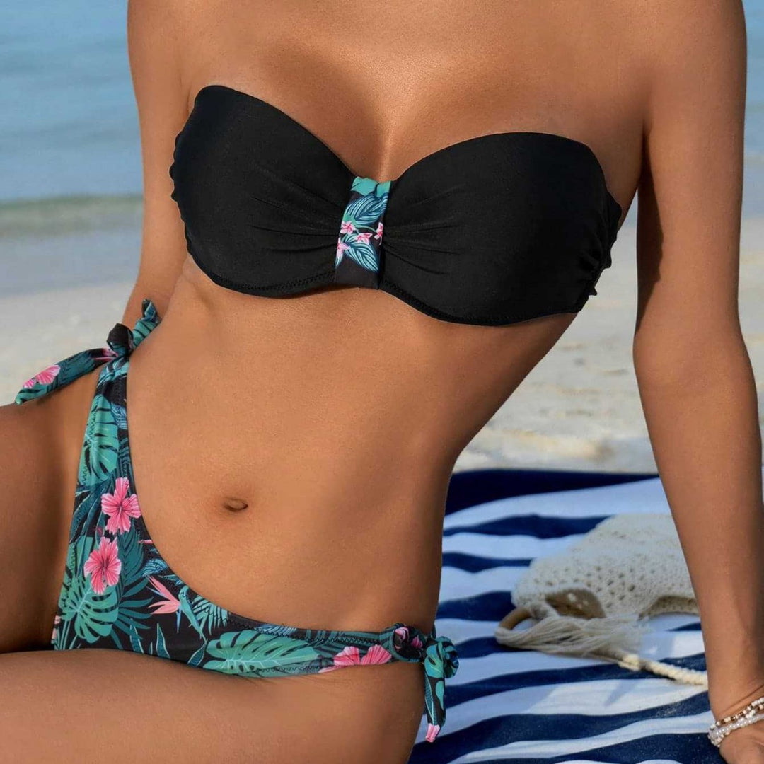 Damen Bandeau-Bikini mit floralen Akzenten Drune