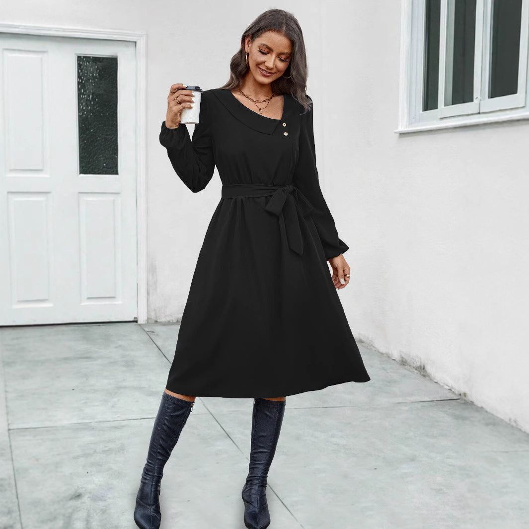 Damen Midikleid mit tailliertem Schnitt und eleganten Knopfdetails Drune