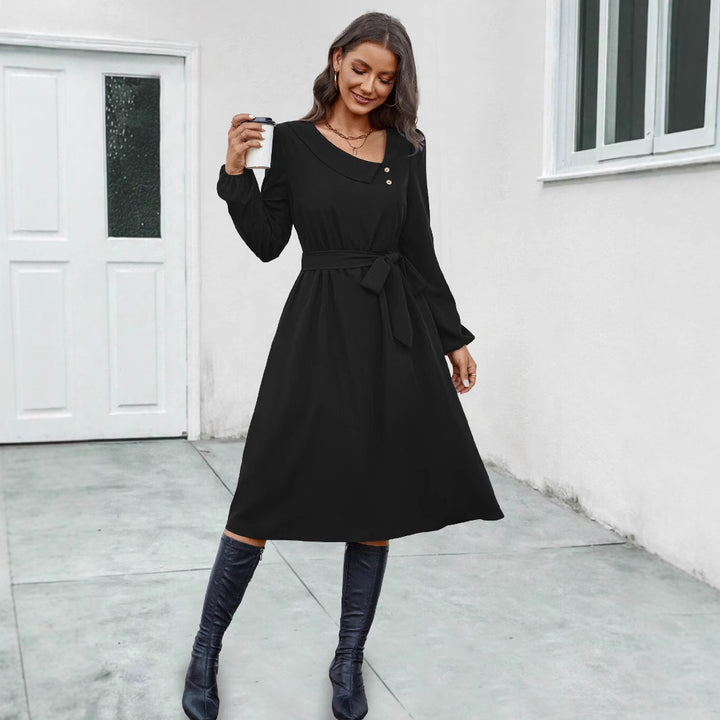 Damen Midikleid mit tailliertem Schnitt und eleganten Knopfdetails Drune