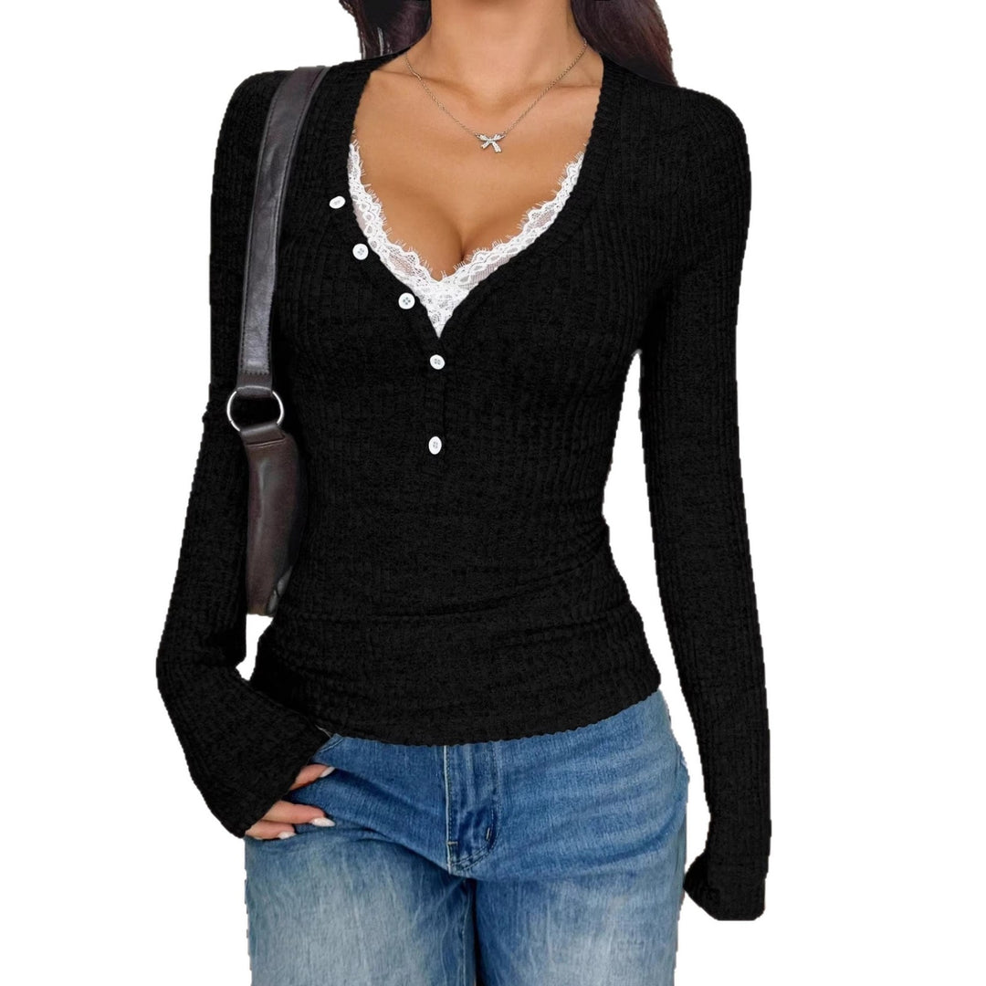 Damen Langarmshirt mit strukturiertem Rippdesign und eleganten Knopfdetails Drune