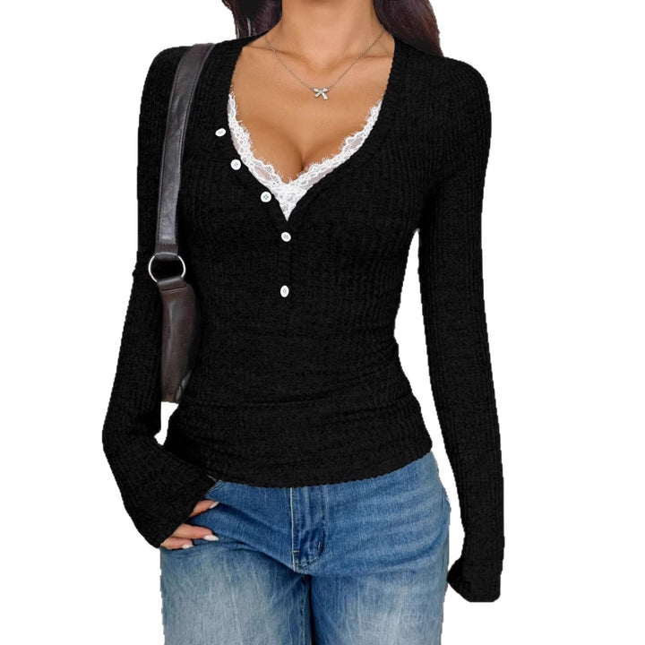 Damen Langarmshirt mit strukturiertem Rippdesign und eleganten Knopfdetails Drune
