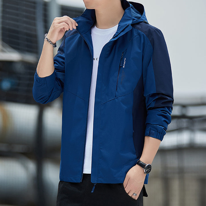 Herren Leichte wind- und wasserabweisende Kapuzenjacke im sportlichen Utility‑Style Drune