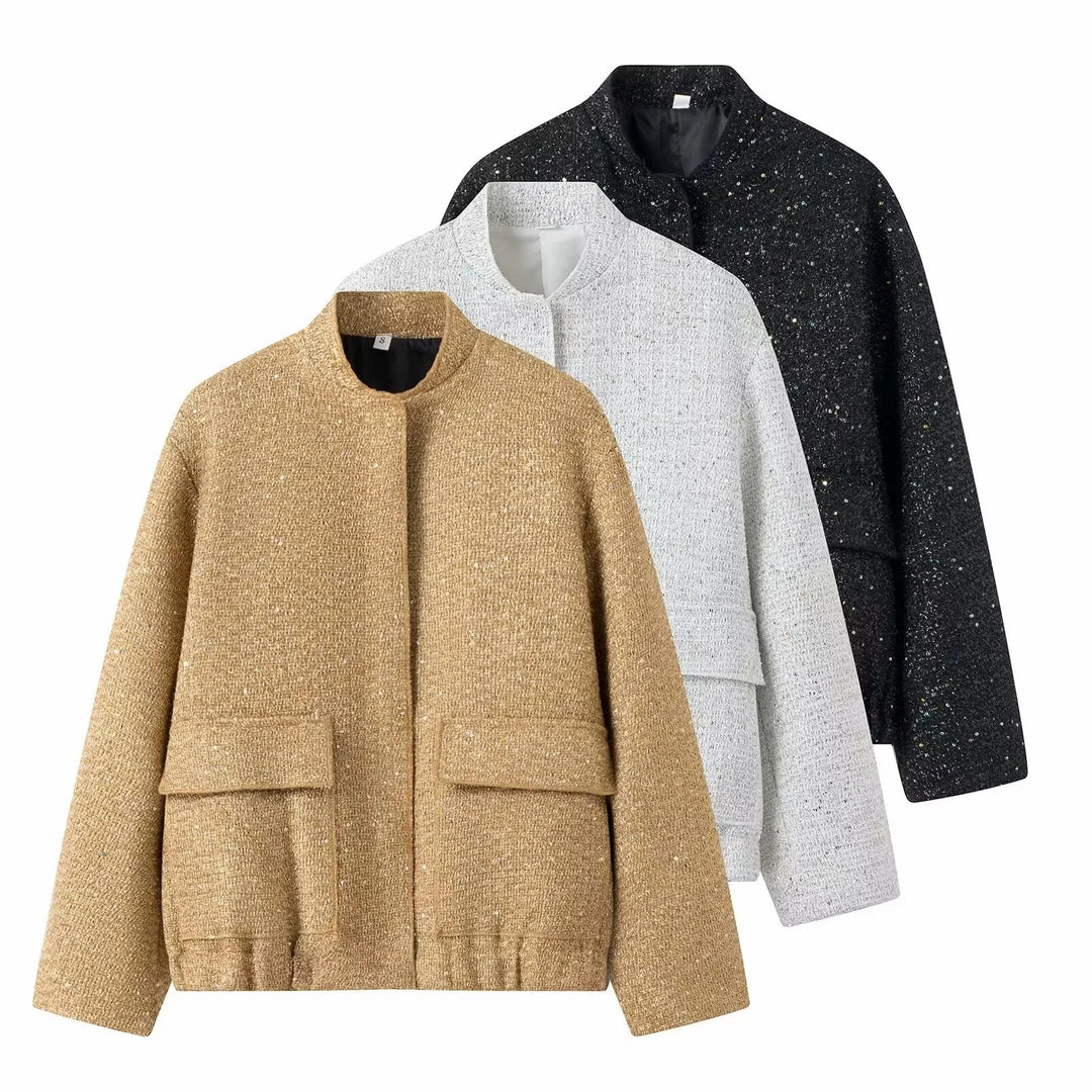 Damen 400+ Bouclé Kurzjacke mit Stehkragen, Pattentaschen und taillierendem Saum Drune