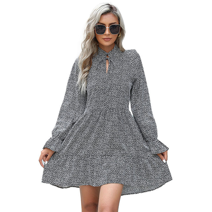 Damen Hemdblusenkleid mit Bindekragen, Stufenrock und langen Glockenärmeln Drune