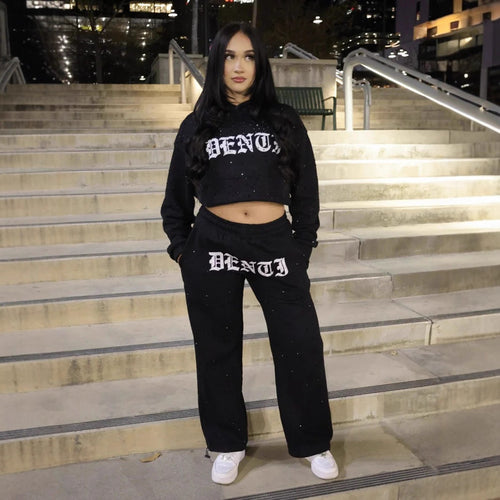 Damen nan weite Sweathose mit Sternenallover, Gothic-Logoprint, elastischem Bund und Eingrifftaschen Drune