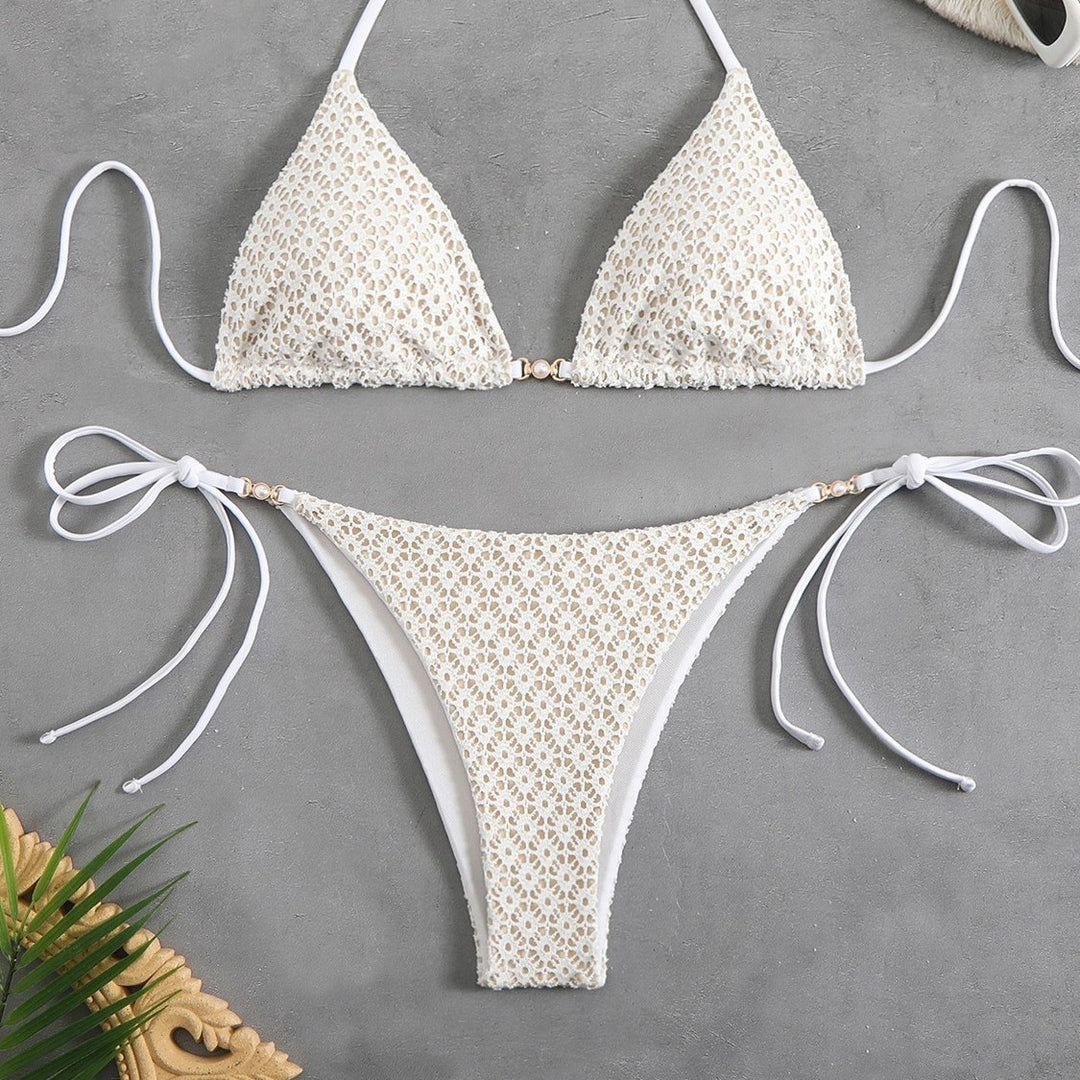 Damen Triangel-Bikini mit filigranem Blumendesign und charmanten Schleifen Drune