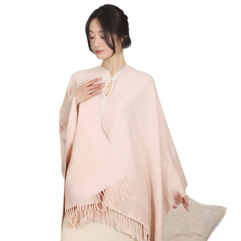 Damen Oversize Capeponcho aus feinem Wollmix mit V‑Ausschnitt, Streifenbordüre und Fransensaum Drune