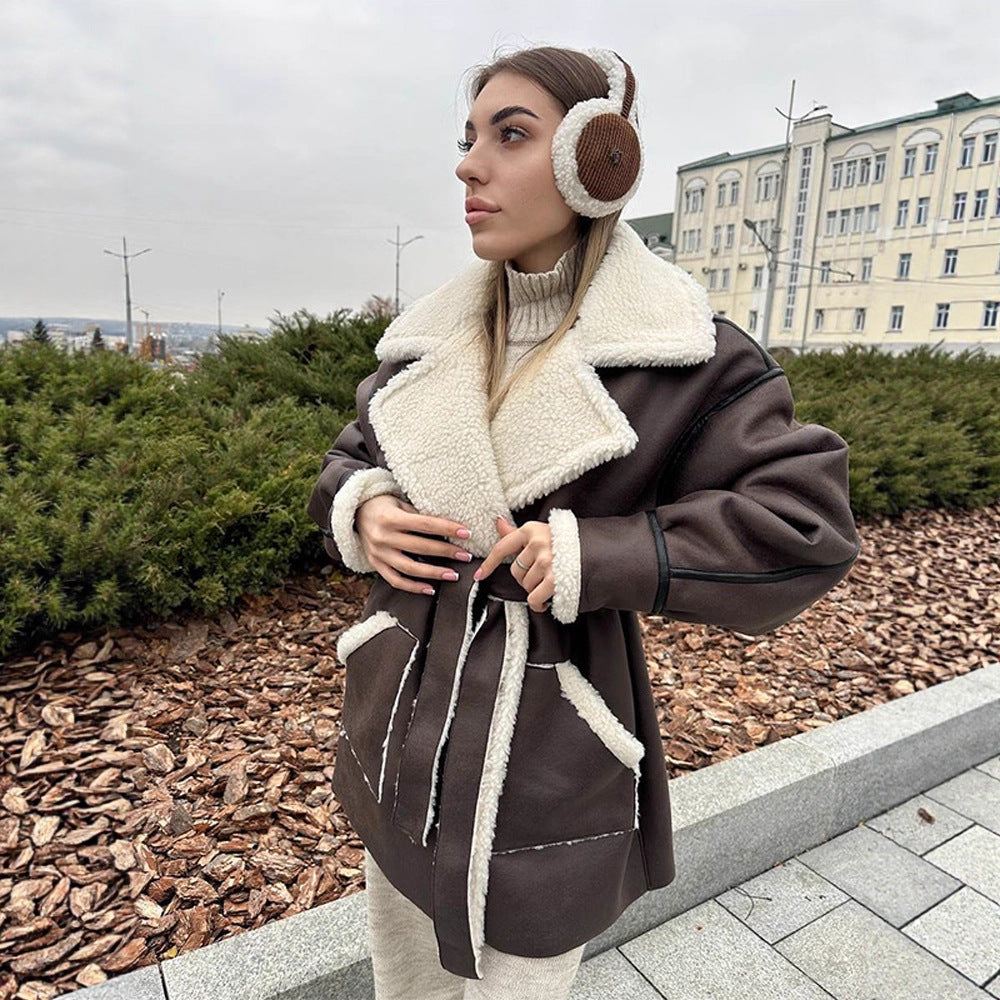 Damen Oversize-Lammfellimitat-Mantel mit kontrastierendem Schalkragen und Bindegürtel Drune