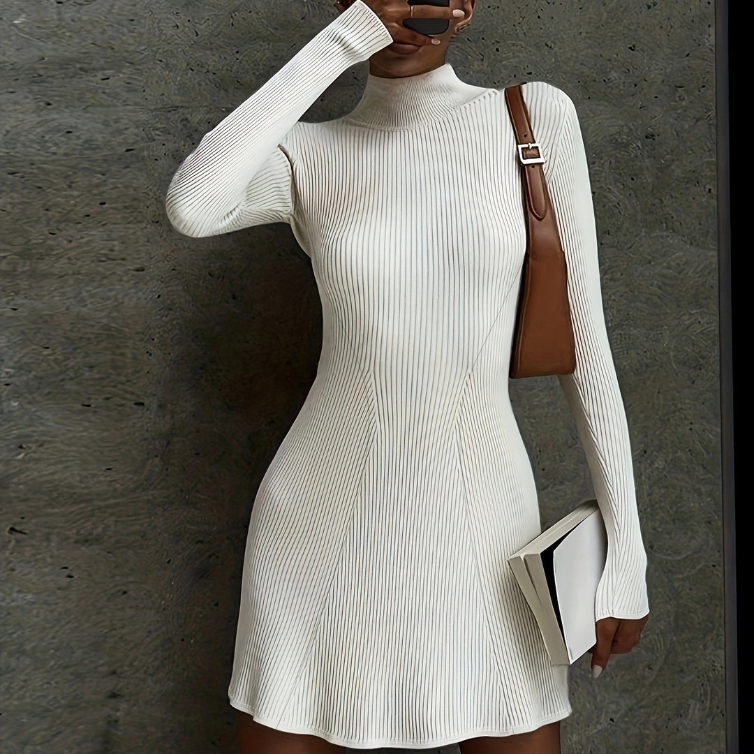Damen Geripptes Tailliertes Rollkragen‑Midikleid mit figurformenden Nähten Drune