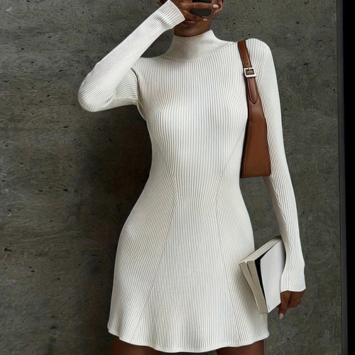 Damen Geripptes Tailliertes Rollkragen‑Midikleid mit figurformenden Nähten Drune