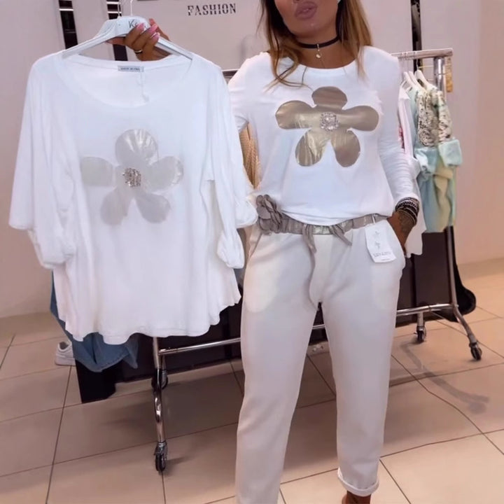 Damen nan locker geschnittenes Longsleeve mit metallischer Blumenapplikation und Schmuckmittelpunkt Drune