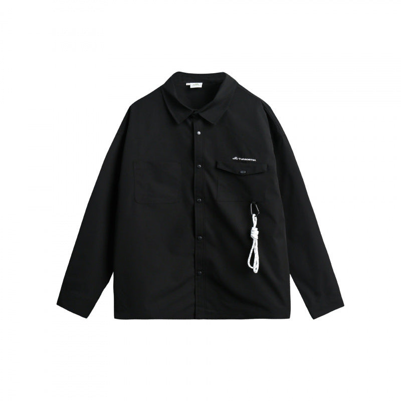 Unisex Oversize Hemdjacke mit Pattentaschen, Druckknopfblende und Karabiner-Detail Drune