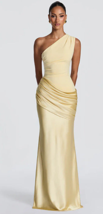 Damen Elegantes One-Shoulder Maxikleid mit raffinierten Drapierungsdetails Drune