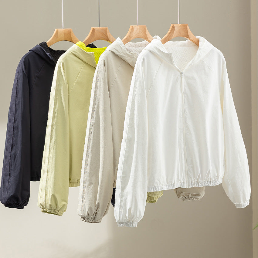 Damen Leichte Kapuzenjacke mit Kurzreißverschluss, Raglanärmeln und elastischem Saum Drune