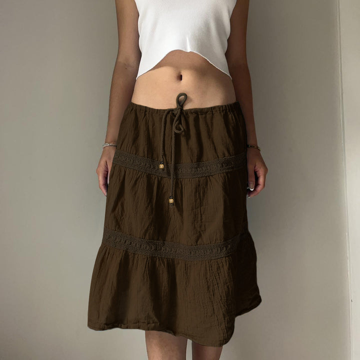 Damen nan gestufter Boho-Midirock mit elastischem Kordelbund und Häkelband-Details Drune