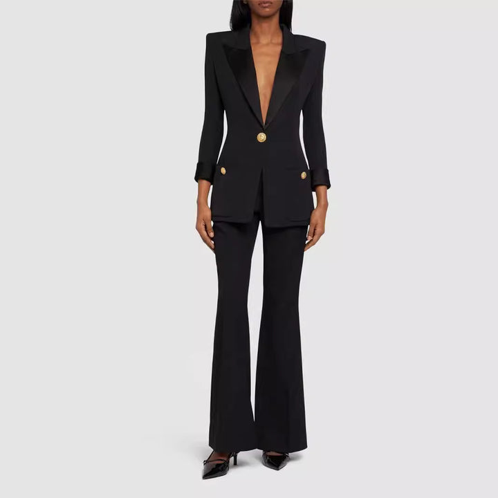 Damen Taillierter Smoking‑Blazer mit Satin‑Schalkragen und dekorativen Medaillonknöpfen Drune