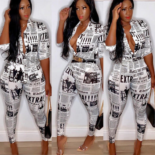 Damen figurbetonter Jumpsuit mit Zeitungsprint und tailliertem Hemdkragen Drune