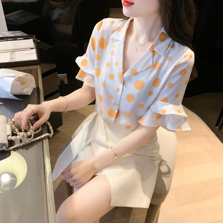Damen Bluse mit voluminösen Rüschensäumen und verspieltem Punktenmuster Drune