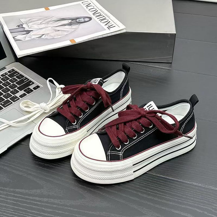 Damen Sportliche Sneakers mit robuster Sohle und atmungsaktivem Canvas von Drune