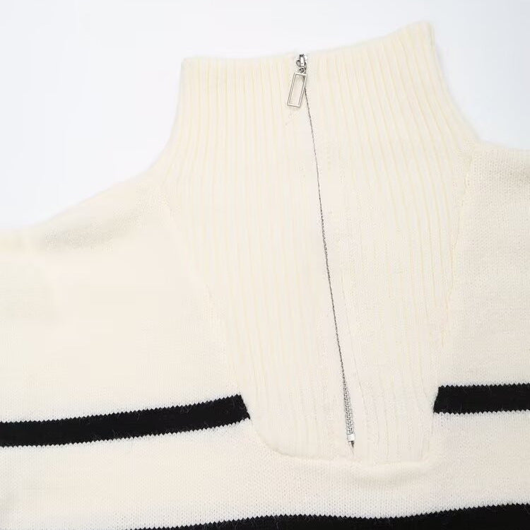 Damen Gestreifter Strickpullover mit hohem Rollkragen und halbem Reißverschluss Drune