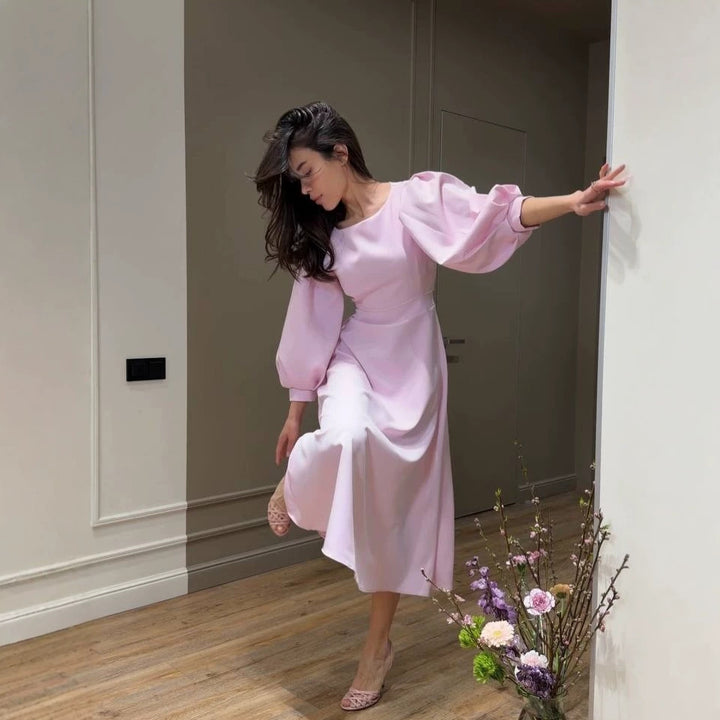 Damen Midikleid mit offenem Rückenausschnitt, voluminösen Puffärmeln und Bindegürtel Drune