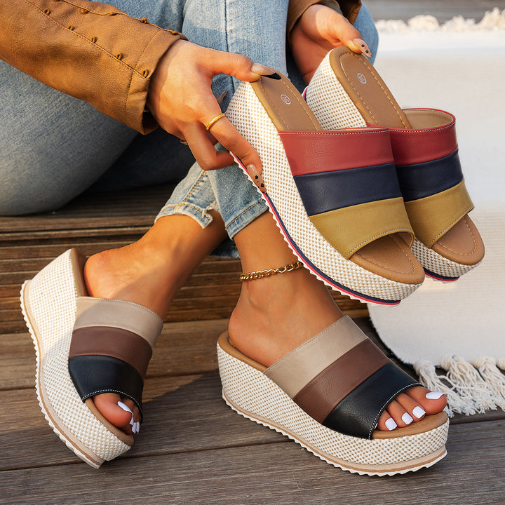 Damen nan Slip-On Plateau-Espadrille mit mehrlagigen Riemen und gewebter Keilsohle Drune