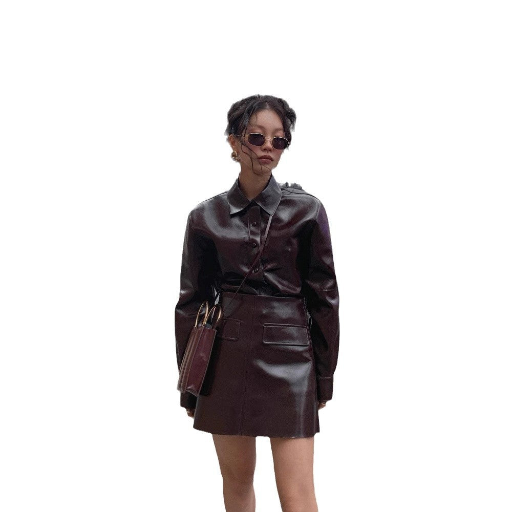 Damen elegante Kunstlederjacke mit funktionalen Knöpfen und taillierter Silhouette Drune