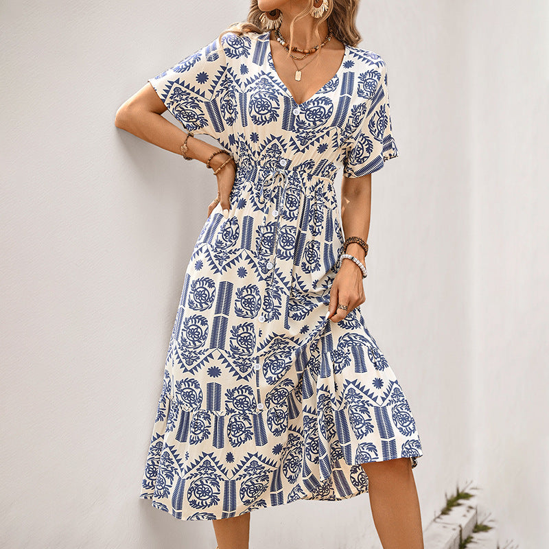 Damen Maxikleid mit floralen Mustern und elegantem Schnitt Drune