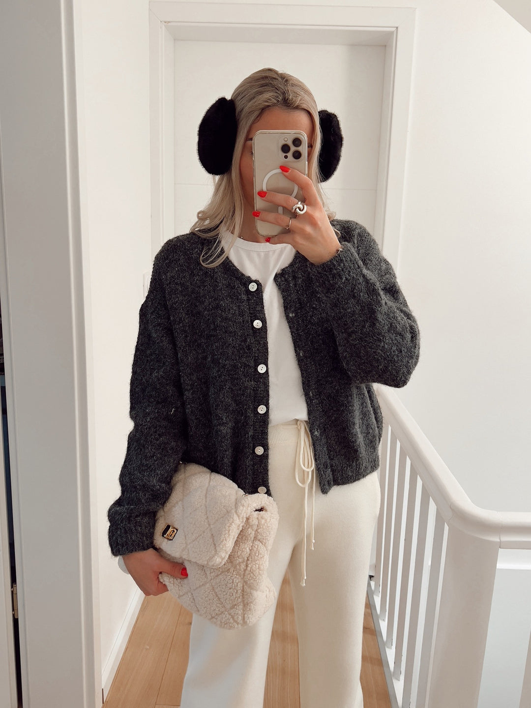 Damen weiche Strickjacke mit eleganter Knopfleiste und lässigem Schnitt Drune