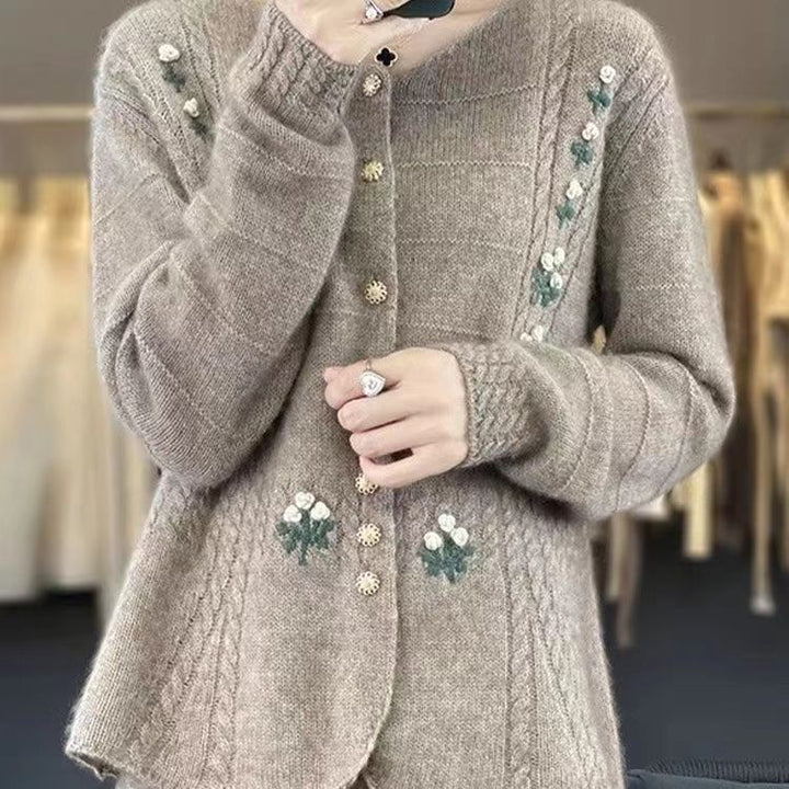 Damen Strickjacke mit floralen Stickereien Drune