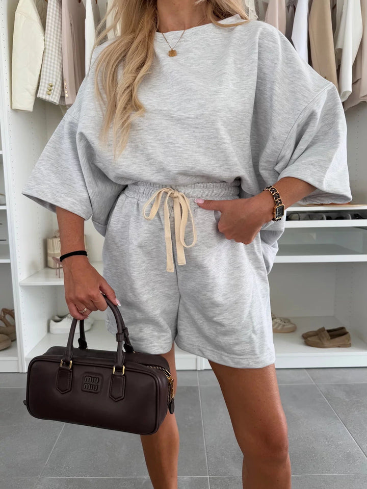 Damen lässiges Kurzarm Set aus Oversized Oberteil und Shorts Drune