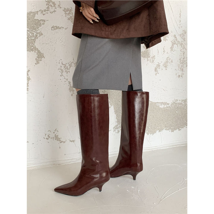 Damen Kniehohe Lackstiefel mit spitzer Zehenform und sculpted Kittenabsatz Drune