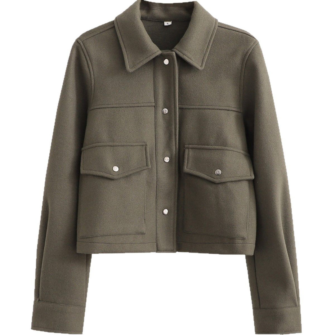 Damen Kurz geschnittene Wolloptik-Jacke mit Pattentaschen und Druckknöpfen Drune