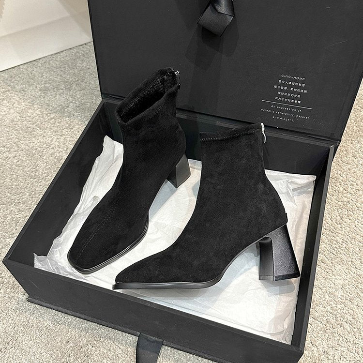Damen Stiefeletten mit elegantem Blockabsatz und weichem Veloursleder Drune